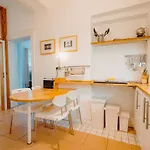 Am Kunstturm Apartman *