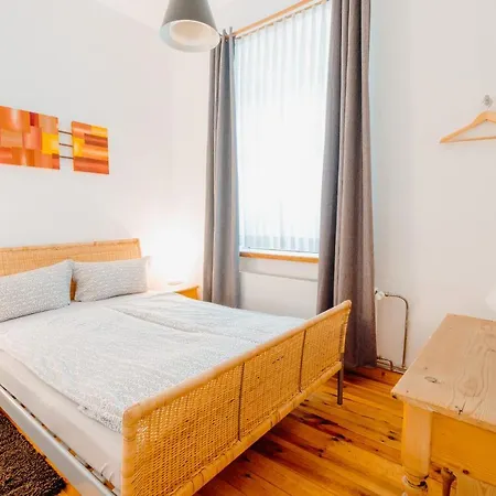 Am Kunstturm Apartment